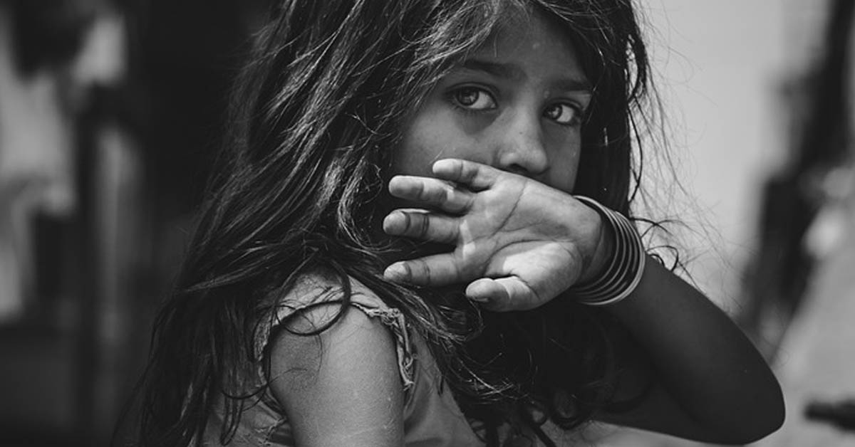 அதிகரித்து வரும் சிறுவர் துஷ்பிரயோகங்களும் அதனை தடுப்பதற்கான வழிமுறைகளும் - கட்டுரை Child abuse Essay